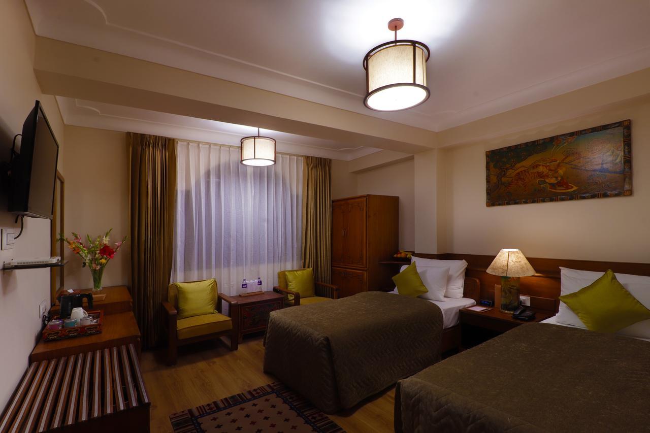 The Denzong Shangrila Gangtok Exteriör bild
